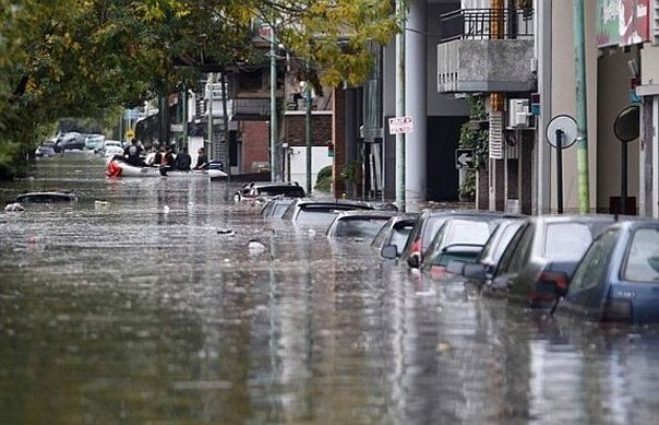 Evacuados.