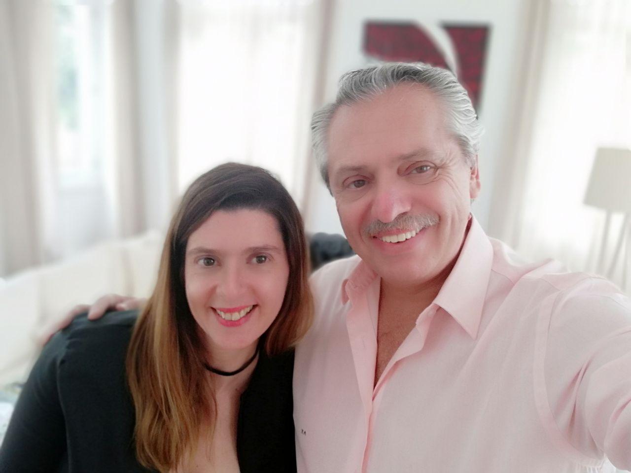 Anita Zen en Olivos con Alberto Fernández