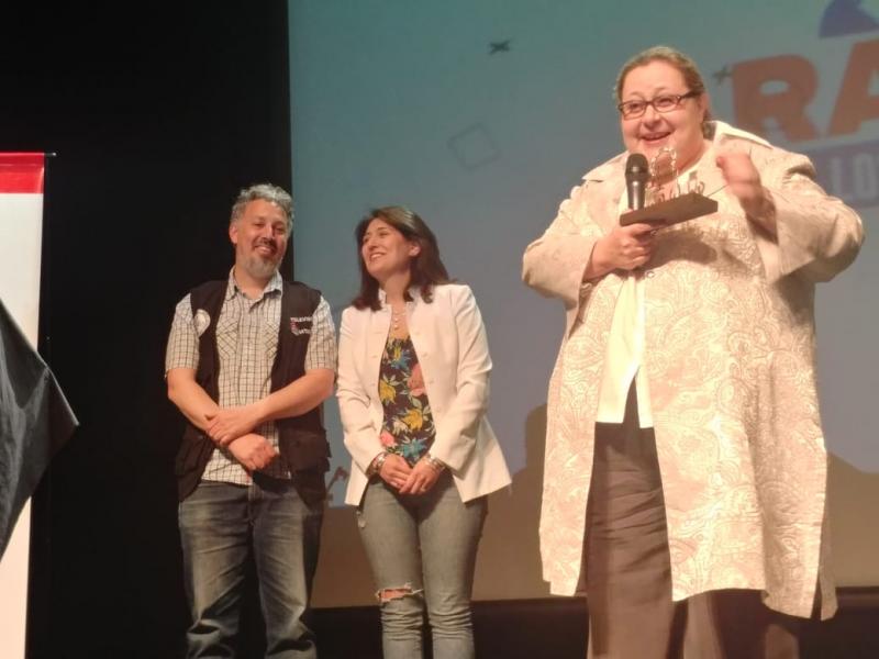 Graciana Peñafort, recibiendo su Premio.