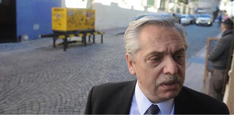 Alberto Fernández y su comunicación teléfonica con el presidente Macri.